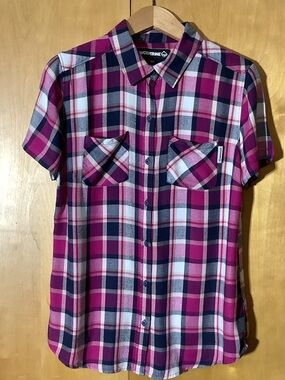 Wolverine plaid flannel feel shirt, size medium